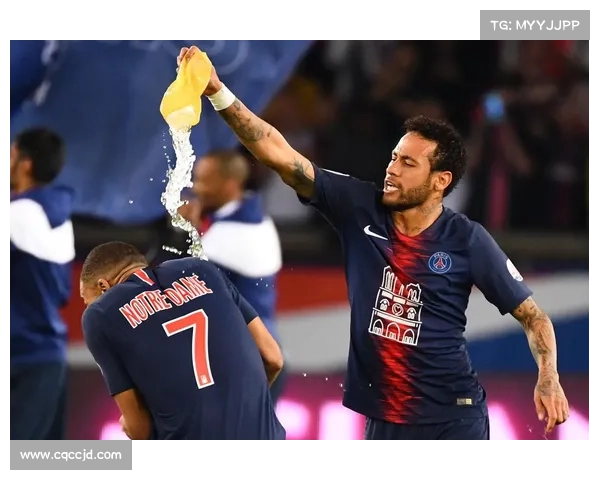 巴黎圣日耳曼力争重夺法甲冠军 展现豪强之姿回归巅峰 巴黎圣日耳曼力争重夺法甲冠军 展现豪强之姿回归巅峰